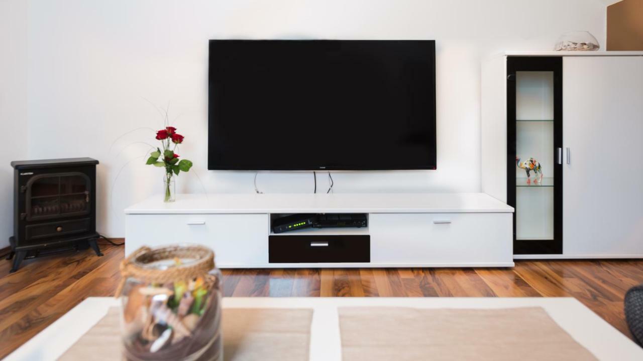 Boomerang Apartment Bled Ngoại thất bức ảnh